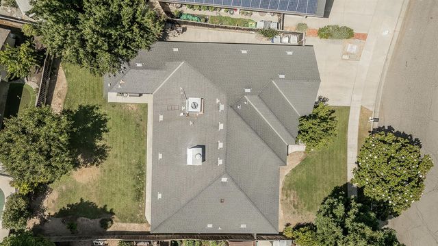 7721 N Cedar Avenue, Fresno, CA 93720