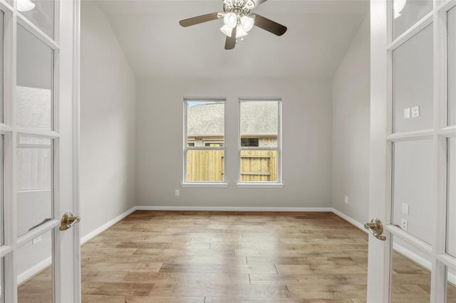 120 Crinium Lily Court, Montgomery, TX 77316