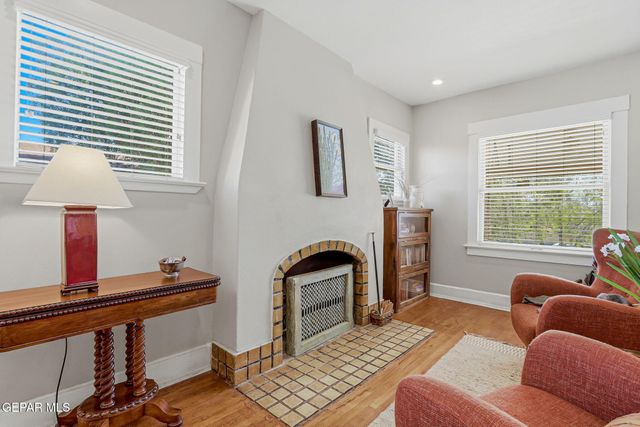 3703 Cambridge Avenue, El Paso, TX 79903