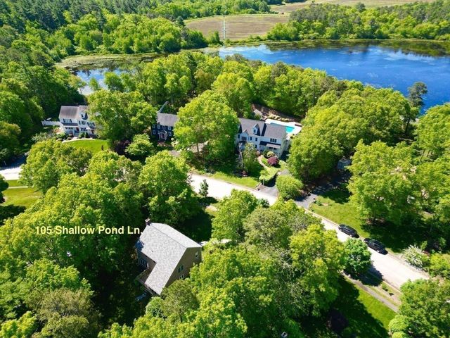 105 Shallow Pond Lane, Plymouth, MA 02360