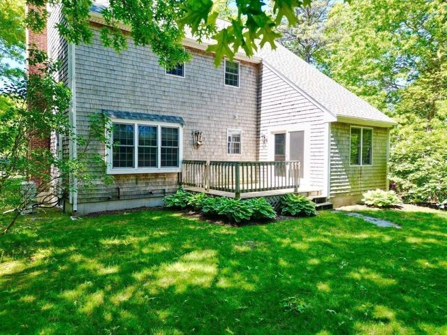 105 Shallow Pond Lane, Plymouth, MA 02360
