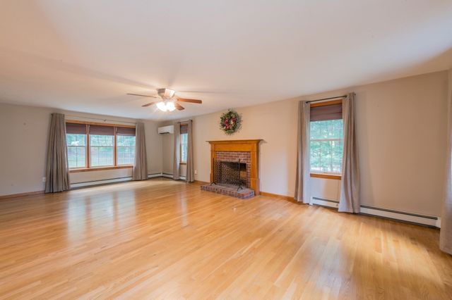 105 Shallow Pond Lane, Plymouth, MA 02360