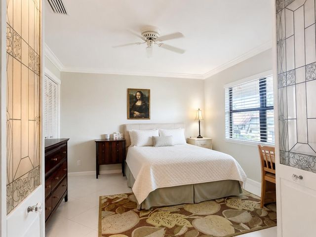 13640 Coconut Palm Court B, Delray Beach, FL 33484
