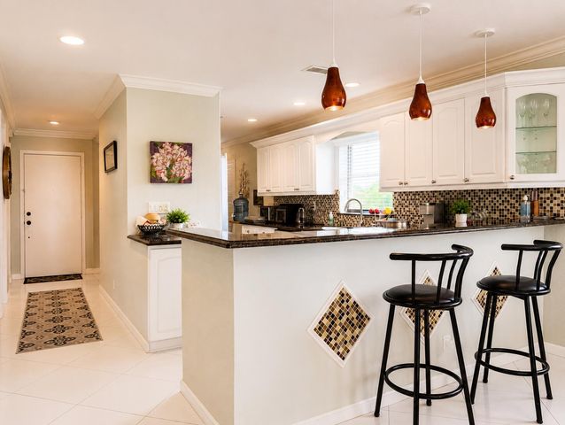 13640 Coconut Palm Court B, Delray Beach, FL 33484