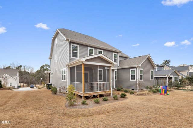 127 Plantation Drive, Southern Pines, NC 28387