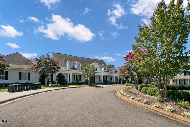 127 Plantation Drive, Southern Pines, NC 28387