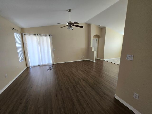 2401 S Karen Drive, Chandler, AZ 85286