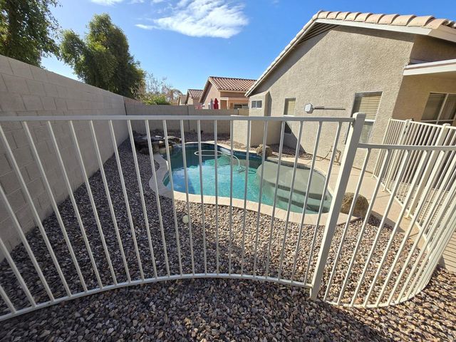 2401 S Karen Drive, Chandler, AZ 85286