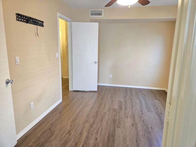 2401 S Karen Drive, Chandler, AZ 85286