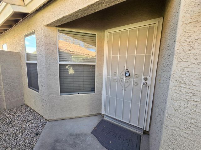 2401 S Karen Drive, Chandler, AZ 85286