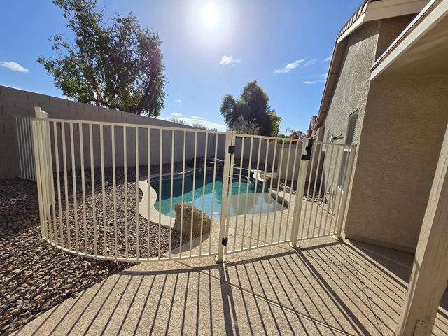 2401 S Karen Drive, Chandler, AZ 85286