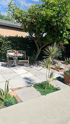 1664 E 113th, Los Angeles, CA 90059