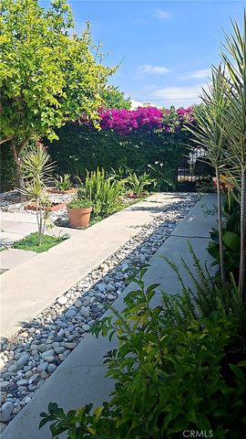 1664 E 113th, Los Angeles, CA 90059