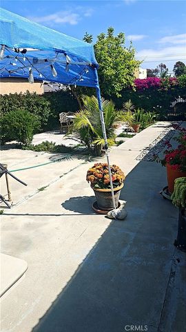 1664 E 113th, Los Angeles, CA 90059