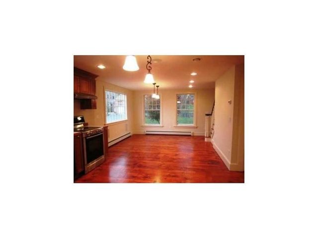 57 Dewolf Avenue, Bristol, RI 02809