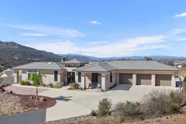 11888 Rancho Heights Rd, Pala, CA 92059