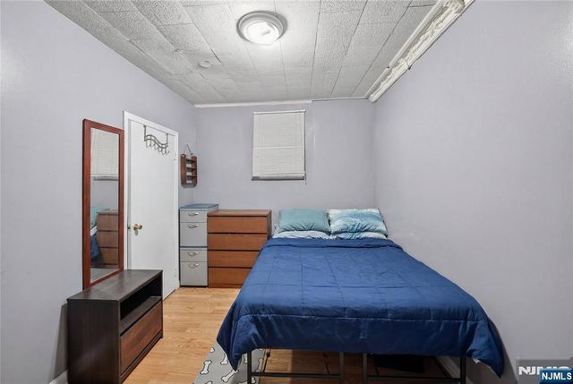 99 Bruen Street, Newark, NJ 07105