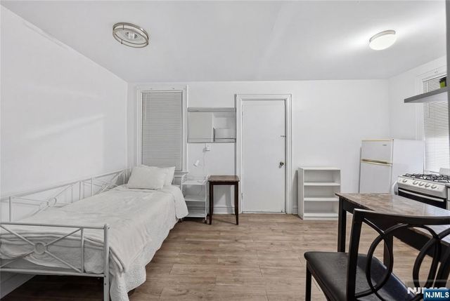 99 Bruen Street, Newark, NJ 07105