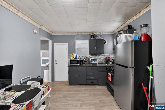 99 Bruen Street, Newark, NJ 07105