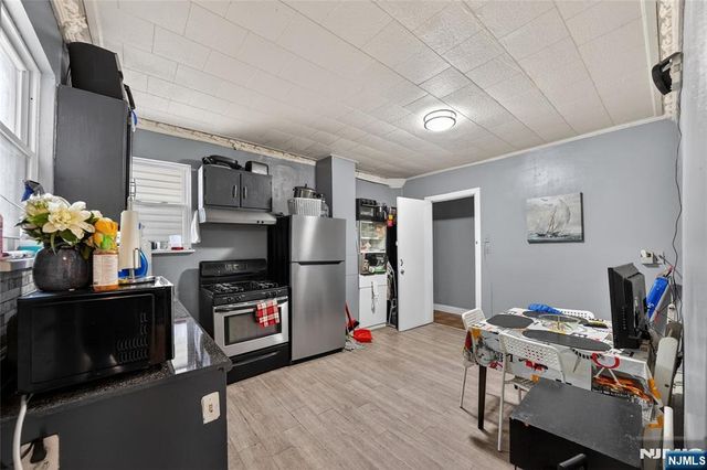 99 Bruen Street, Newark, NJ 07105