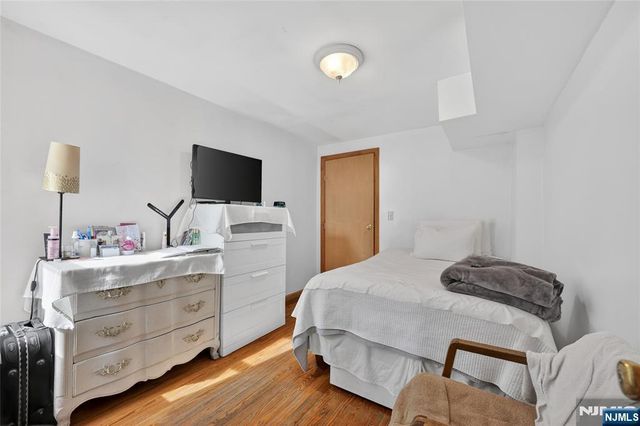 99 Bruen Street, Newark, NJ 07105