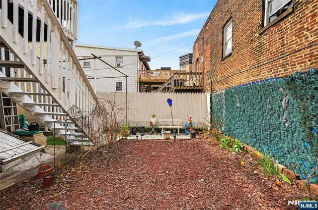 99 Bruen Street, Newark, NJ 07105