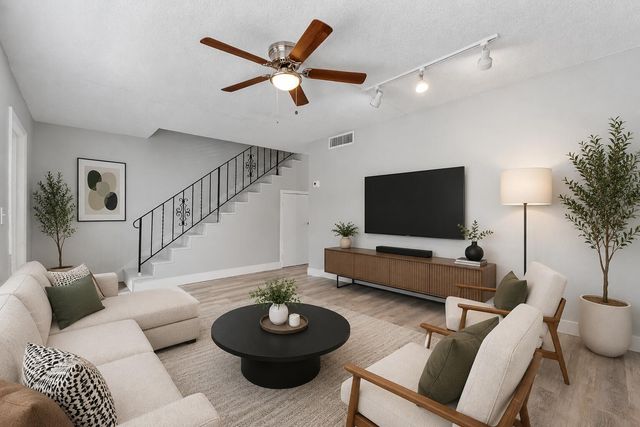 6659 SW 41st Place 38, Davie, FL 33314
