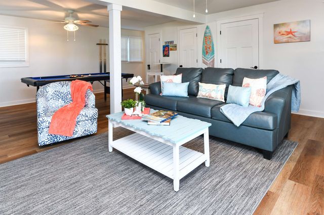 1931 Lakeview Circle, Surfside Beach, SC 29575