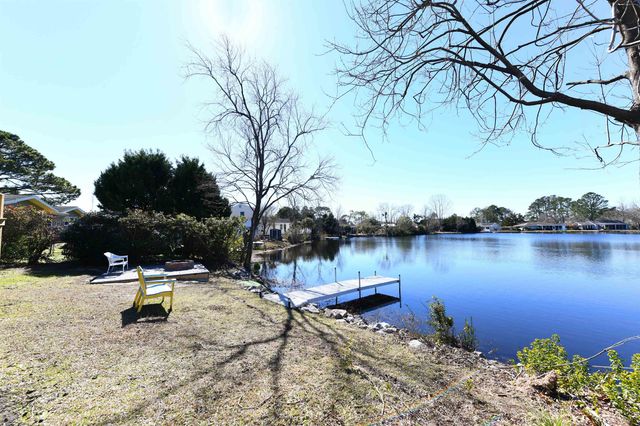 1931 Lakeview Circle, Surfside Beach, SC 29575