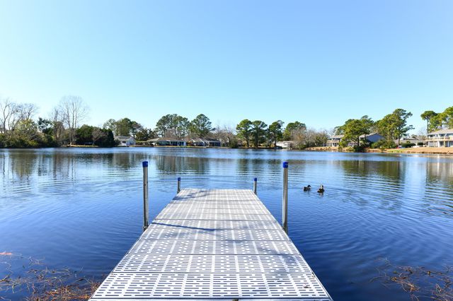 1931 Lakeview Circle, Surfside Beach, SC 29575