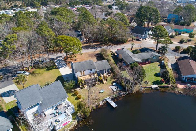 1931 Lakeview Circle, Surfside Beach, SC 29575