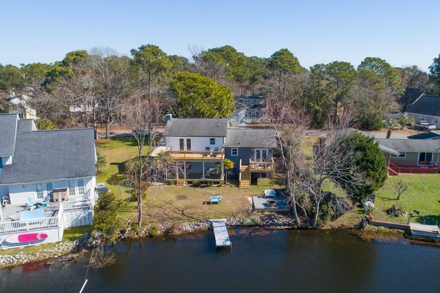 1931 Lakeview Circle, Surfside Beach, SC 29575