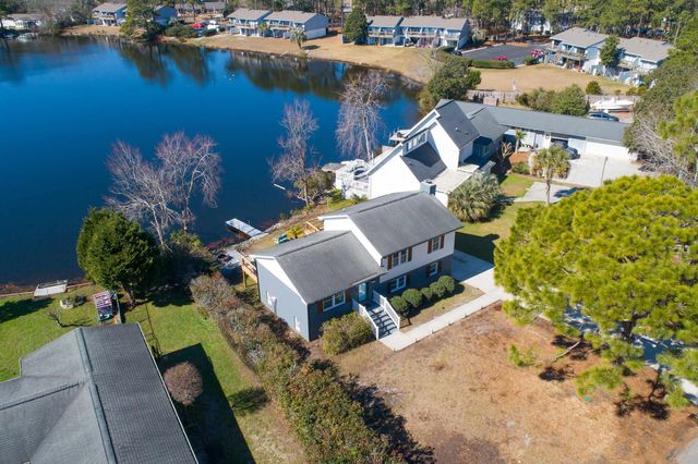 1931 Lakeview Circle, Surfside Beach, SC 29575