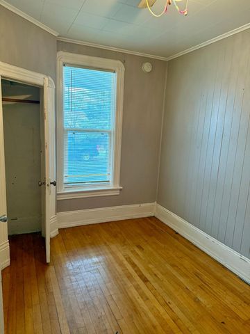 1312 N 11th Street, Superior, WI 54880