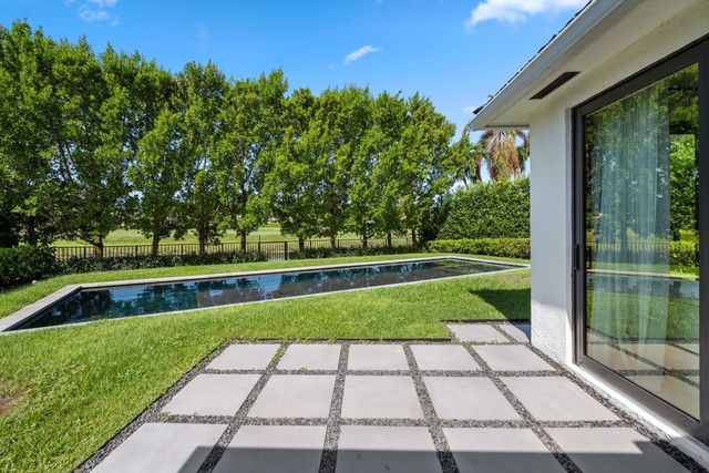 2503 Muir Circle, Wellington, FL 33414
