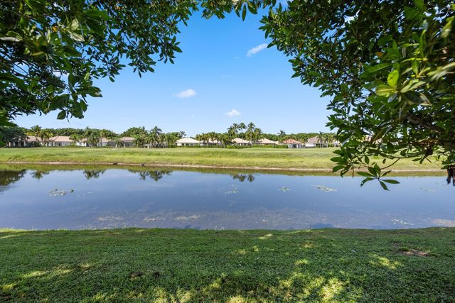 2503 Muir Circle, Wellington, FL 33414