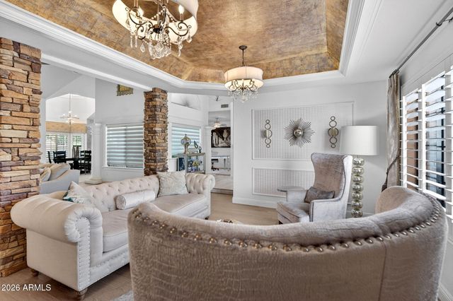 1321 E TREASURE COVE Drive, Gilbert, AZ 85234