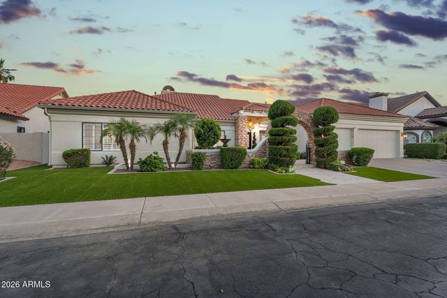 1321 E TREASURE COVE Drive, Gilbert, AZ 85234