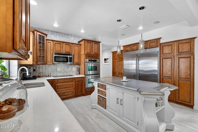 1321 E TREASURE COVE Drive, Gilbert, AZ 85234