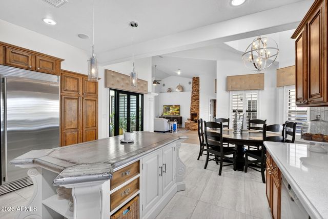 1321 E TREASURE COVE Drive, Gilbert, AZ 85234