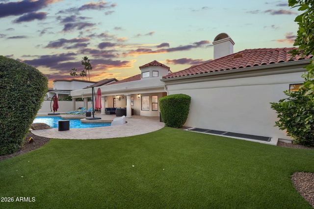 1321 E TREASURE COVE Drive, Gilbert, AZ 85234