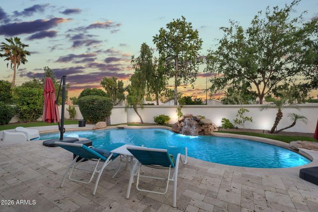 1321 E TREASURE COVE Drive, Gilbert, AZ 85234