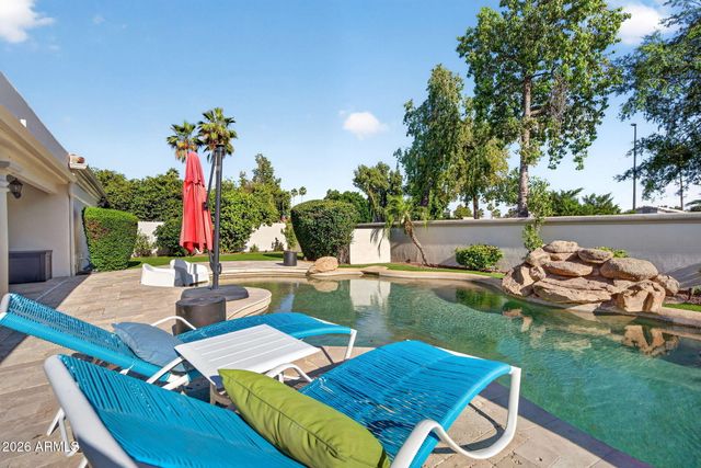 1321 E TREASURE COVE Drive, Gilbert, AZ 85234