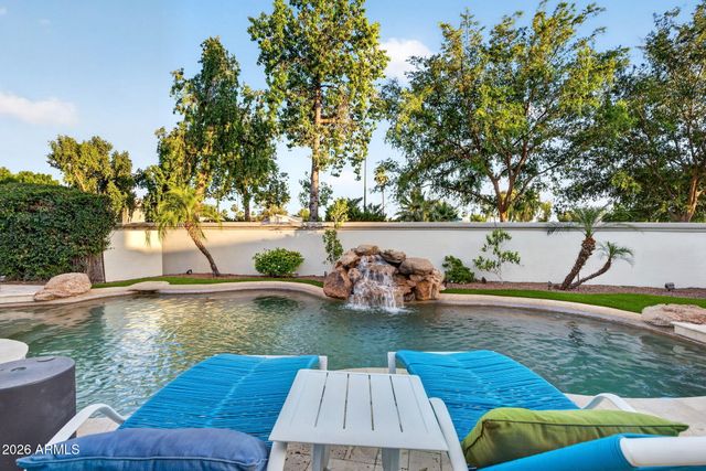 1321 E TREASURE COVE Drive, Gilbert, AZ 85234