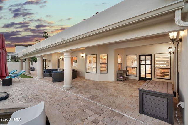 1321 E TREASURE COVE Drive, Gilbert, AZ 85234