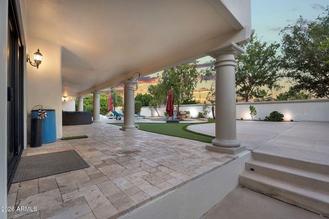 1321 E TREASURE COVE Drive, Gilbert, AZ 85234