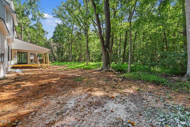 827 Homestead Road, Chapel Hill, NC 27516