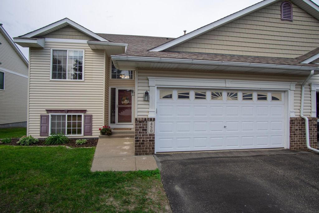 450 Meadow Lane, Somerset, WI 54025