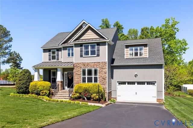 10240 Deerlake Dr, New Kent, VA 23124