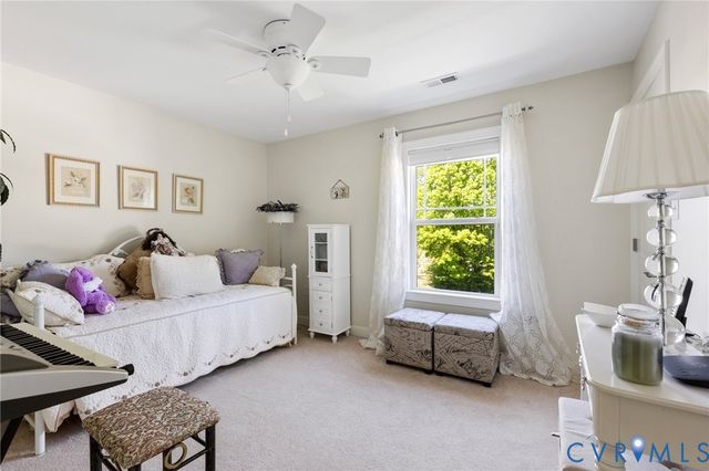 10240 Deerlake Dr, New Kent, VA 23124